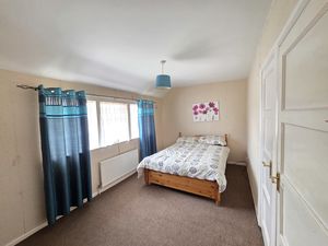 Bedroom- click for photo gallery